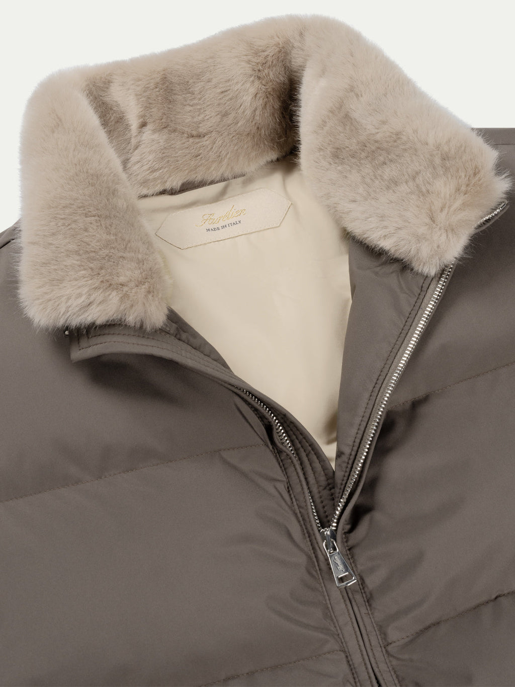 Ash Grey AUR1 Body Warmer Fur